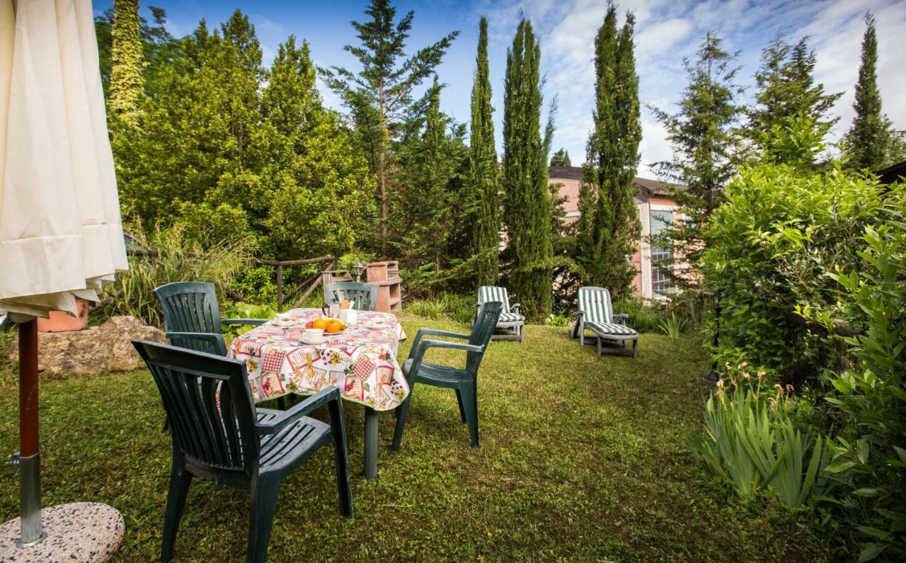 Villa Rustico In Pietra Chianni Exterior foto